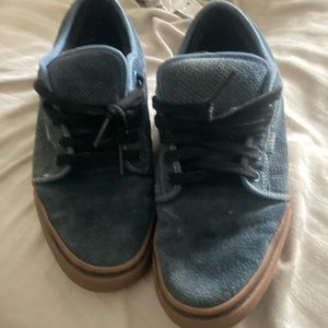 Vans chukka low 10.5 lots of life